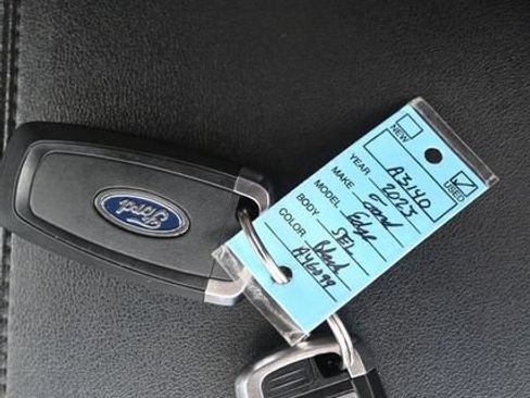 Used 2023 Ford Edge SEL w/ Convenience Package AWD/4WD image 15
