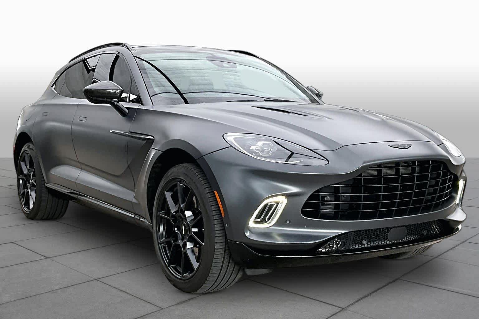 Used 2022 Aston Martin DBX AWD/4WD image 3