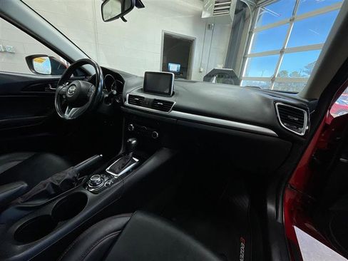 Used 2014 MAZDA MAZDA3 s Touring image 28