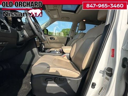 Used 2023 Nissan Armada SL w/ Captain's Chairs Package AWD/4WD image 9