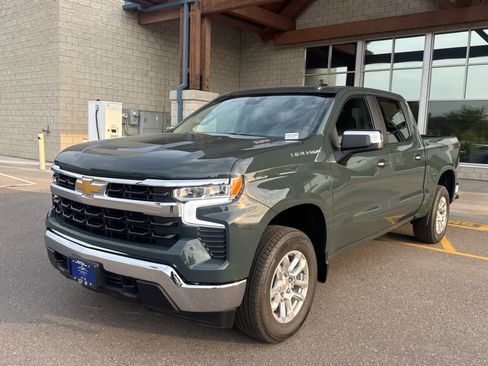 New 2025 Chevrolet Silverado 1500 LT image 1
