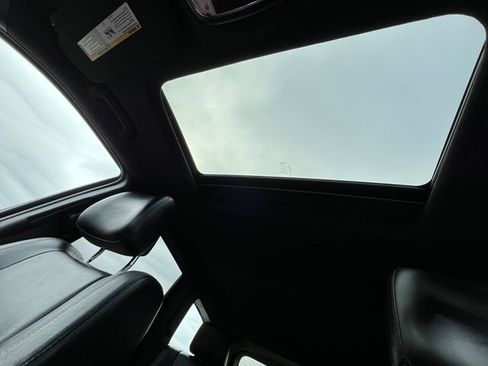 Used 2015 Jeep Grand Cherokee Limited image 23