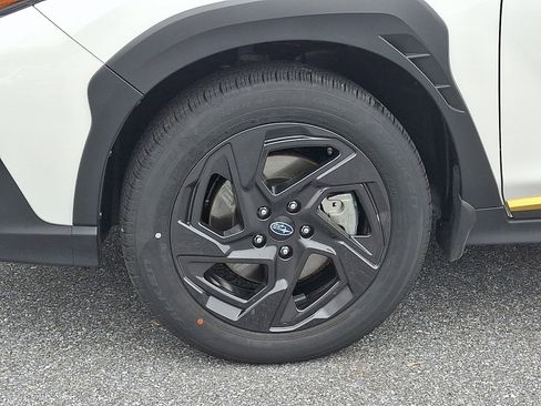 Used 2025 Subaru Crosstrek 2.5i Sport AWD/4WD image 8