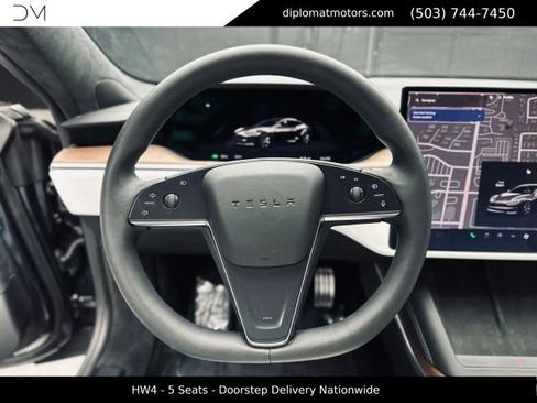 Used 2025 Tesla Model S AWD/4WD image 26
