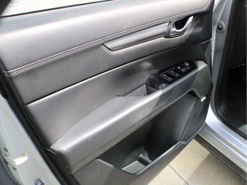Used 2019 MAZDA CX-5 Touring AWD/4WD image 9