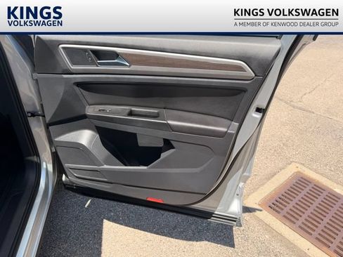 Used 2019 Volkswagen Atlas SE w/ Panoramic Sunroof Package AWD/4WD image 24