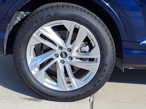 Used 2022 Audi Q7 3.0T Premium Plus w/ Premium Plus Package image 6