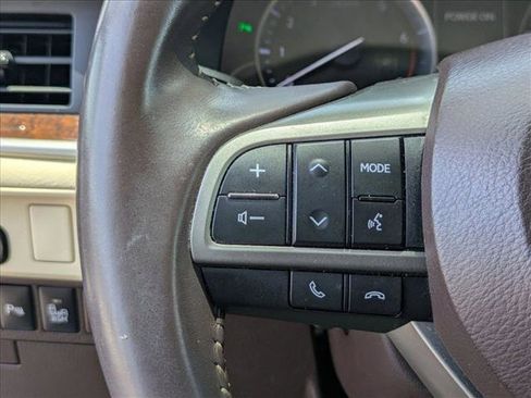Used 2017 Lexus ES 350 FWD image 11