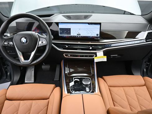 New 2026 BMW X5 xDrive40i AWD/4WD image 13