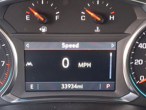 Used 2023 Chevrolet Traverse LT w/ Midnight/Sport Edition image 21