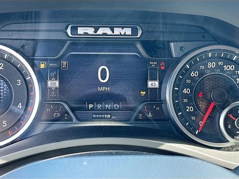 New 2025 RAM 2500 Tradesman AWD/4WD image 12
