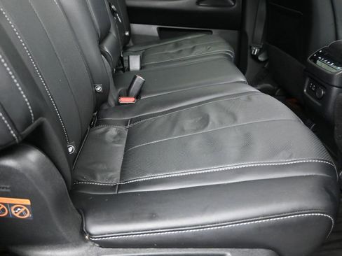 Used 2023 INFINITI QX60 Luxe w/ Cargo Package FWD image 24