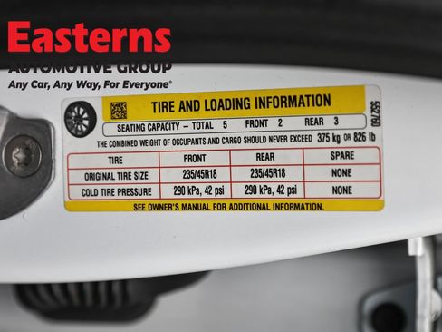 Used 2023 Tesla Model 3 Standard Range image 33