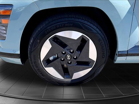 Used 2024 Hyundai Kona Limited FWD image 8