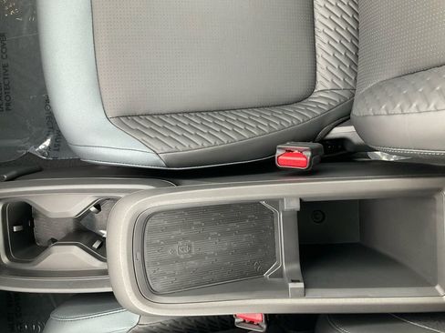 New 2026 Nissan Leaf Platinum+ w/ Cargo Package (Platinum+) image 23