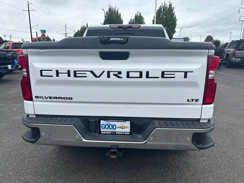 Used 2020 Chevrolet Silverado 1500 LTZ w/ LTZ Plus Package AWD/4WD image 4