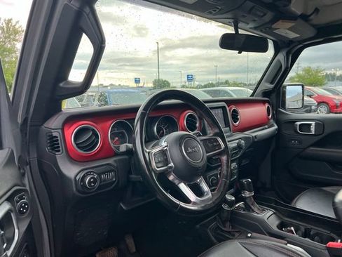 Used 2020 Jeep Gladiator Rubicon w/ Cold Weather Group AWD/4WD image 2