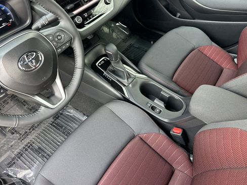 New 2026 Toyota Corolla SE w/ SE Package image 8