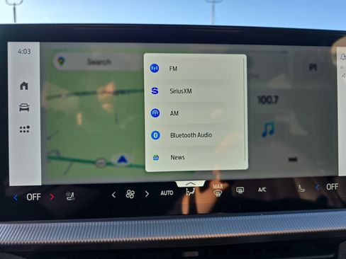 Used 2025 Ford Explorer Platinum w/ LUX Leather Package image 34