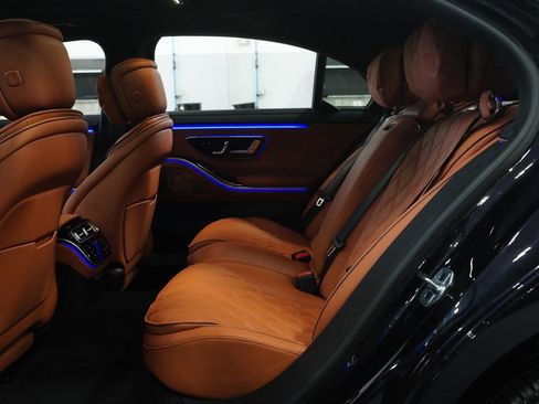 New 2026 Mercedes-Benz S 580 4MATIC Sedan image 16