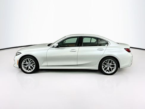 Used 2026 BMW 330i xDrive Sedan AWD/4WD image 4