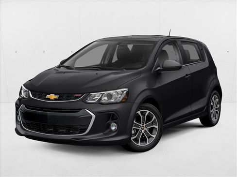 Used 2020 Chevrolet Sonic LT w/ Convenience Package image 1