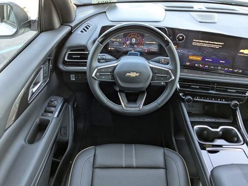 New 2026 Chevrolet Traverse High Country w/ LPO, Floor Liner Package image 16