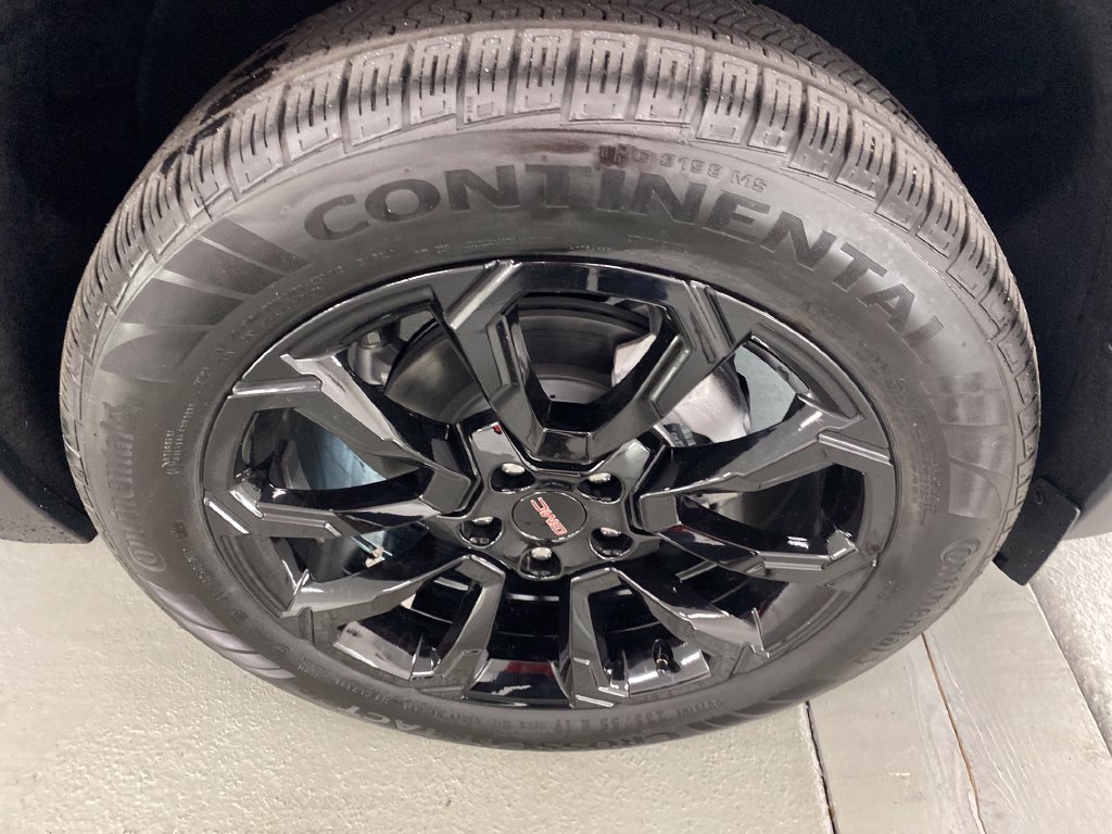 New 2027 GMC Terrain Elevation w/ Elevation Premium Package FWD image 4