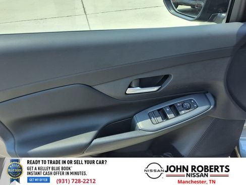 Certified 2026 Nissan Sentra SV w/ SV Convenience Package FWD image 27