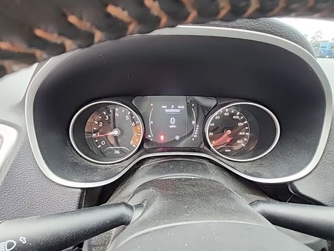 Certified 2018 Jeep Compass Latitude image 6