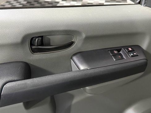 Used 2019 Nissan NV 3500 SL image 35