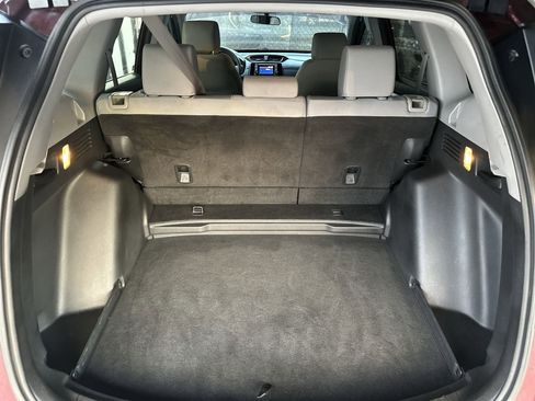 Used 2019 Honda CR-V LX image 19