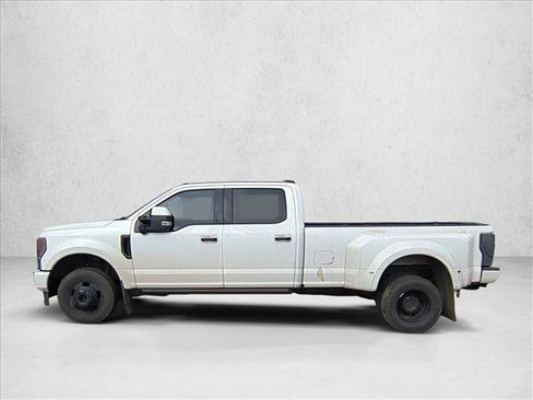 Used 2022 Ford F350 Limited w/ FX4 Off-Road Package image 8