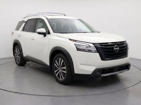 Used 2023 Nissan Pathfinder SL w/ Lighting Package (N92) AWD/4WD image 2
