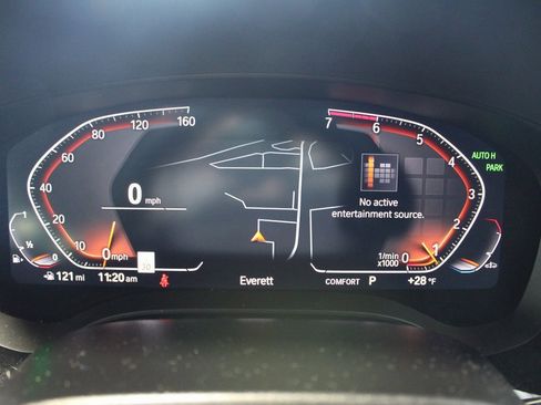 Used 2023 BMW 530i xDrive w/ Convenience Package image 35