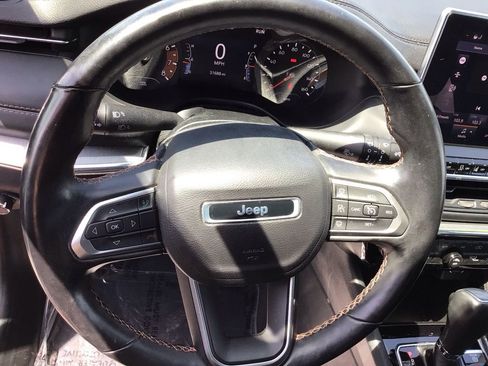 Used 2022 Jeep Compass Limited AWD/4WD image 17