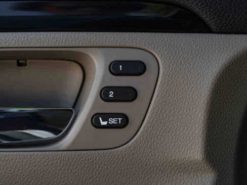 Used 2018 Honda Pilot Elite image 38