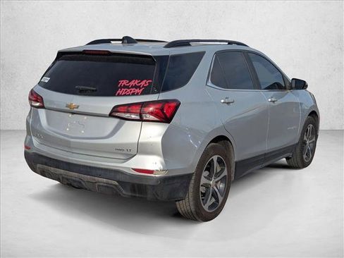 Used 2022 Chevrolet Equinox LT image 5