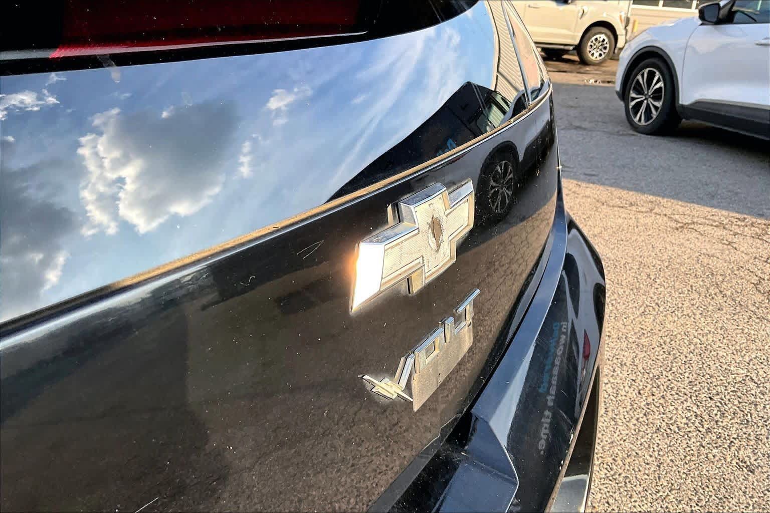 Used 2014 Chevrolet Volt w/ Enhanced Safety Package 2 FWD image 31