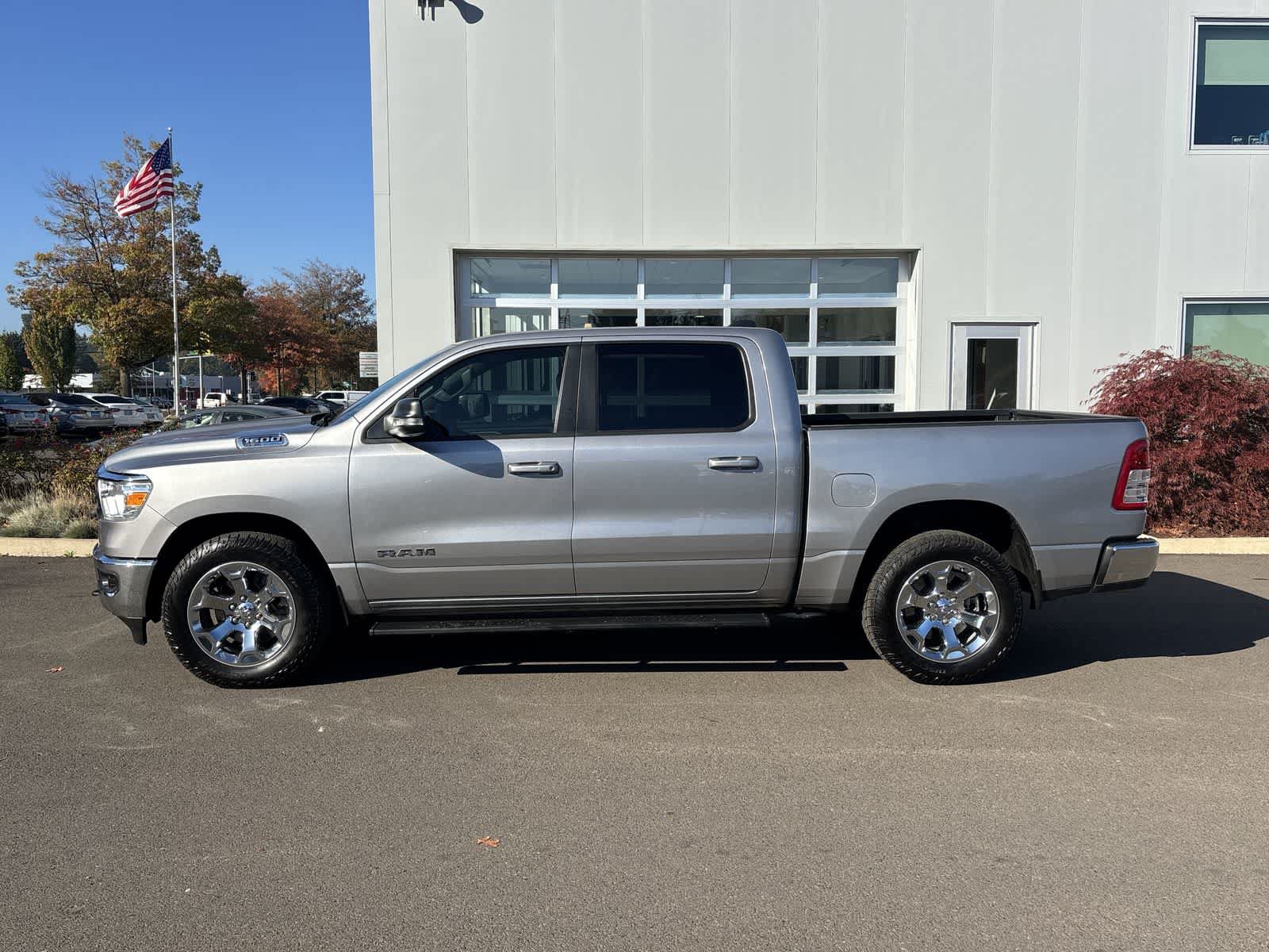 Used 2022 RAM 1500 Big Horn AWD/4WD image 2