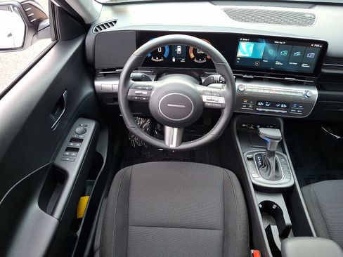 Used 2026 Hyundai Kona SEL Sport AWD/4WD image 11