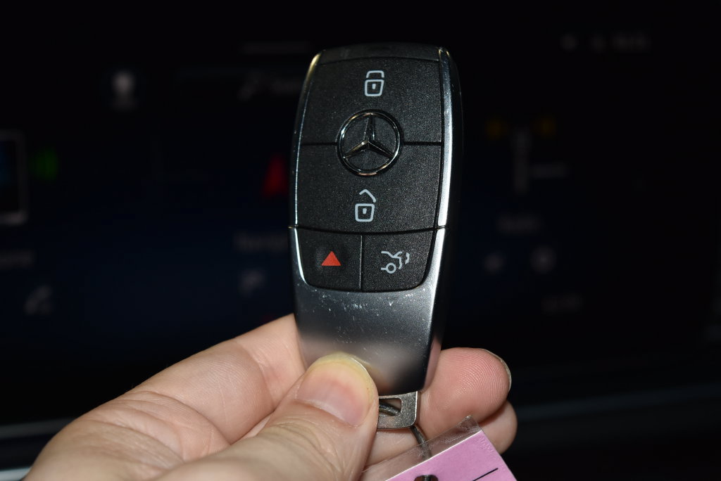 Certified 2024 Mercedes-Benz GLE 350 4MATIC image 17