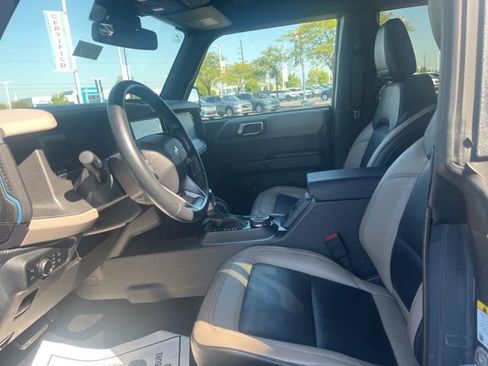 Used 2024 Ford Bronco Wildtrak image 20