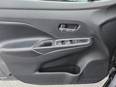 Used 2023 Nissan Versa SR w/ Electronics Package image 16