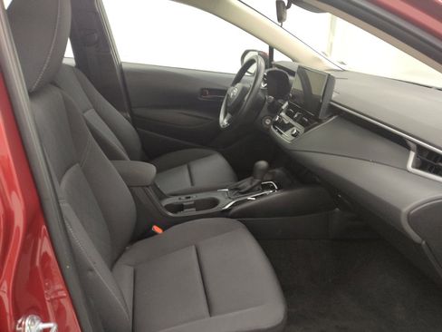 Used 2025 Toyota Corolla LE image 21