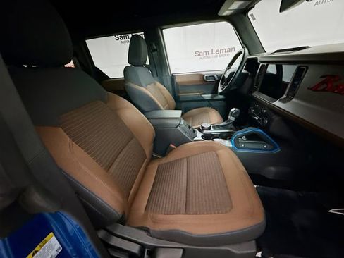Used 2023 Ford Bronco Outer Banks w/ Sasquatch Package image 27