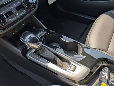 New 2026 Buick Envista Sport Touring w/ Convenience I Package FWD image 17
