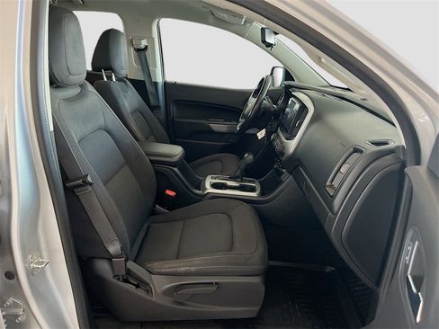 Used 2017 Chevrolet Colorado LT w/ LT Convenience Package image 27