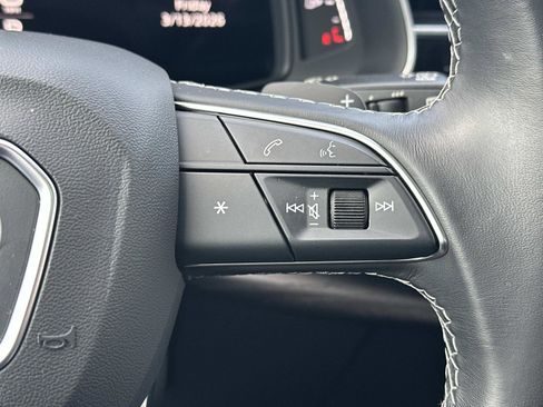 Used 2022 Audi Q8 Premium Plus w/ Premium Plus Package image 23