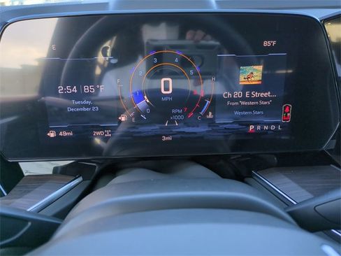 New 2026 Chevrolet Suburban Premier w/ Sun And Tow Package image 28